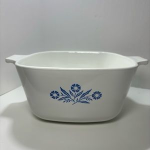 VINTAGE 1961‎ Corning Ware P-1 3/4-B  Cornflower Casserole  1 3/4 qt.